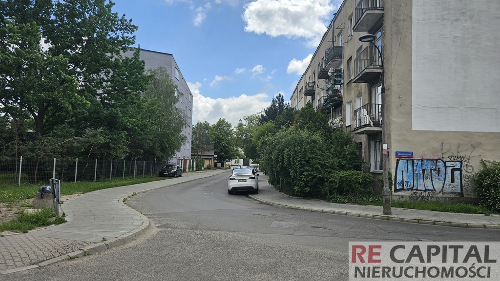 Dobra cena 35m2 , zabytkowa kamienica Praga
