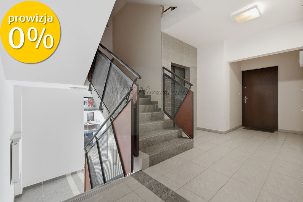 wygodny apartament w Miasteczku, 2 sypialnie