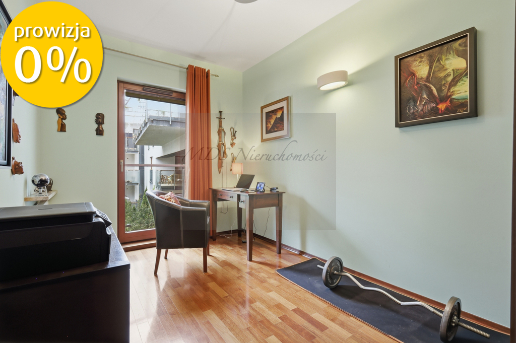 wygodny apartament w Miasteczku, 2 sypialnie