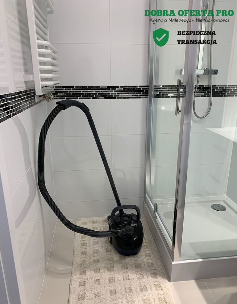 3 pokoje na ostatnim piętrze z windą