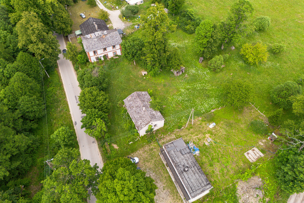 2,23 ha i XIX-wieczny folwark. Masz plan?
