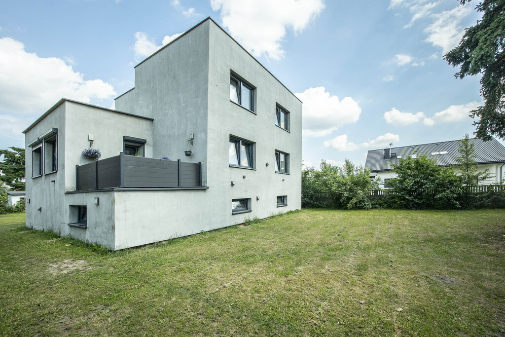 Łask: 110m² komfortu, wielka działka i zysk