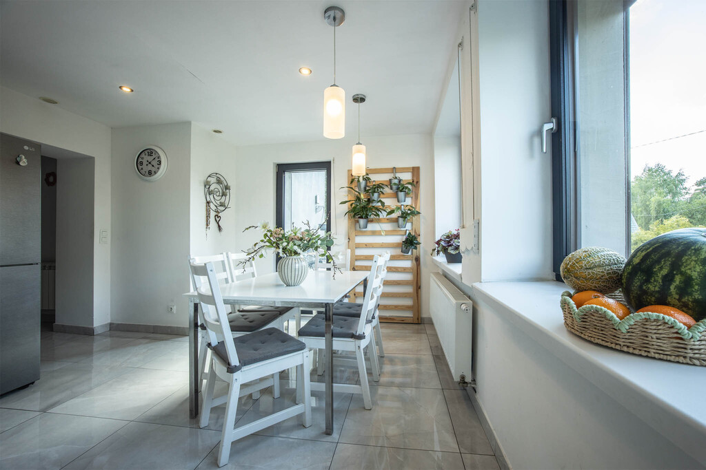 Łask: 110m² komfortu, wielka działka i zysk