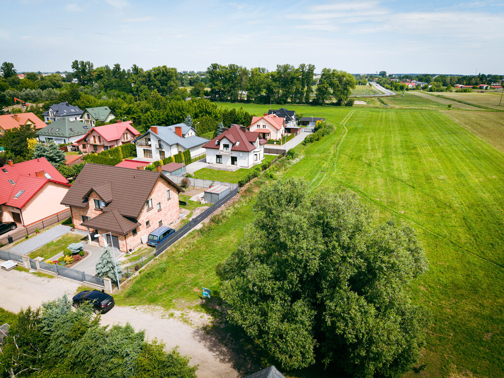Działka budowlana 856 m² – Łowicz, ul. Lniana