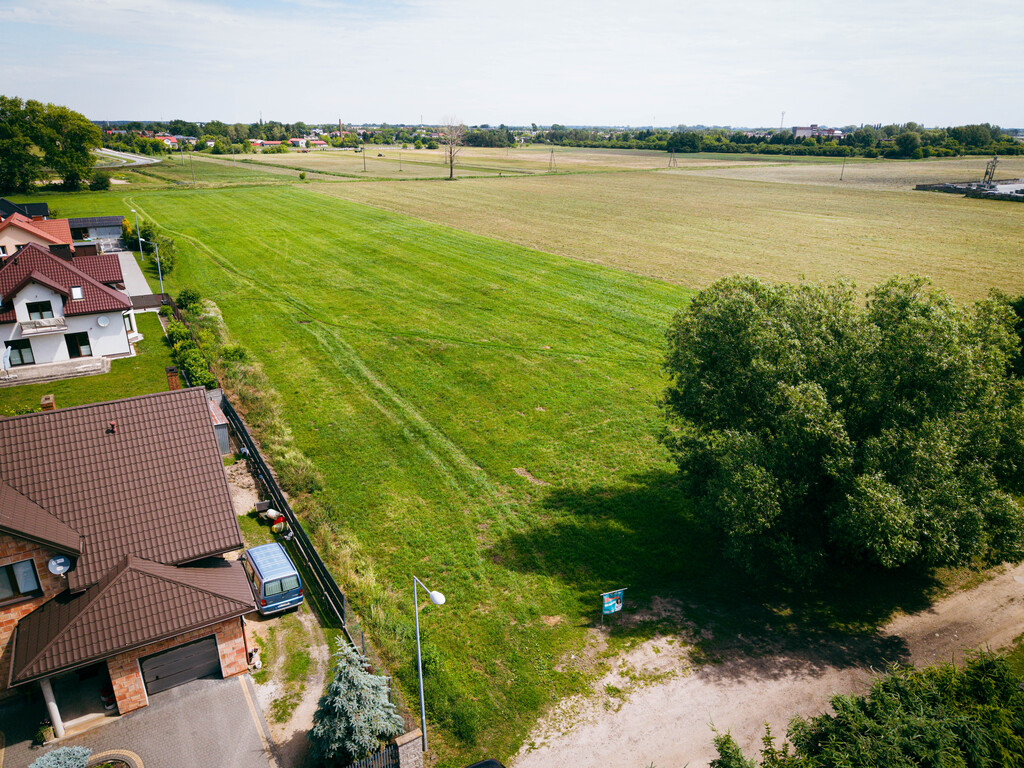 Działka budowlana 856 m² – Łowicz, ul. Lniana