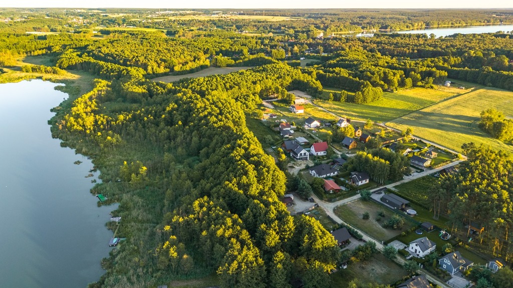 Spokój nad jeziorem, kilka minut od centrum