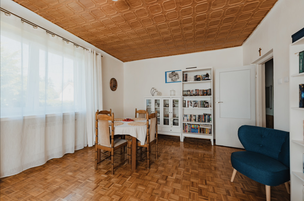 Dom w idealnym miejscu do życia.