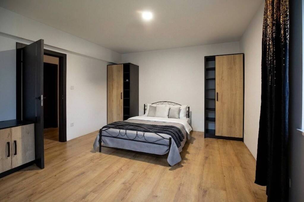 Dom 250m² z dużym warsztatem 150m²