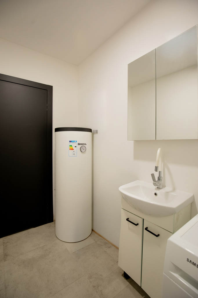 Dom 250m² z dużym warsztatem 150m²