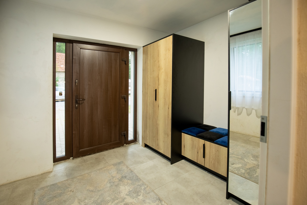 Dom 250m² z dużym warsztatem 150m²