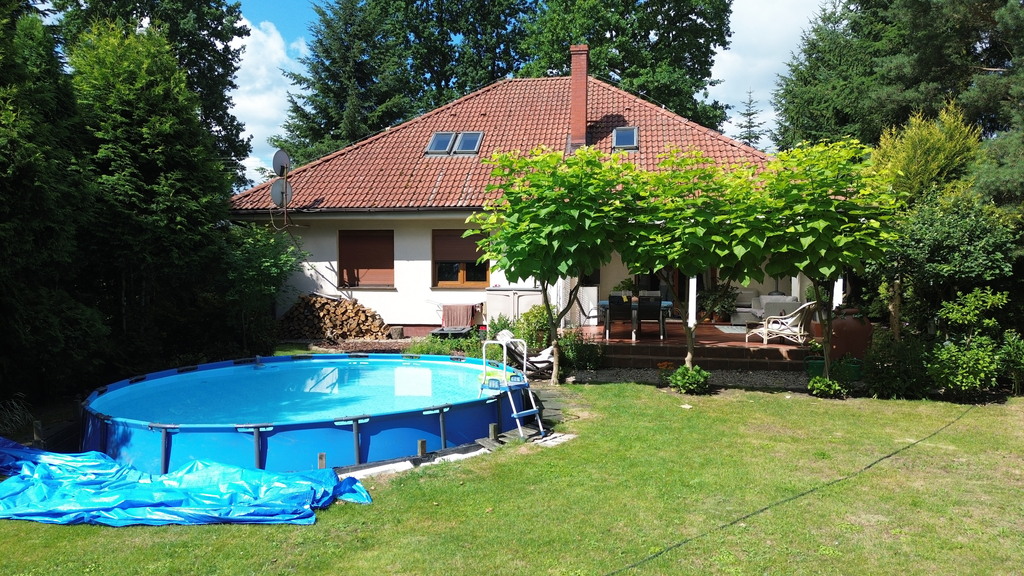 Dom gotowy do wprowadzenia, działka 1400 m2