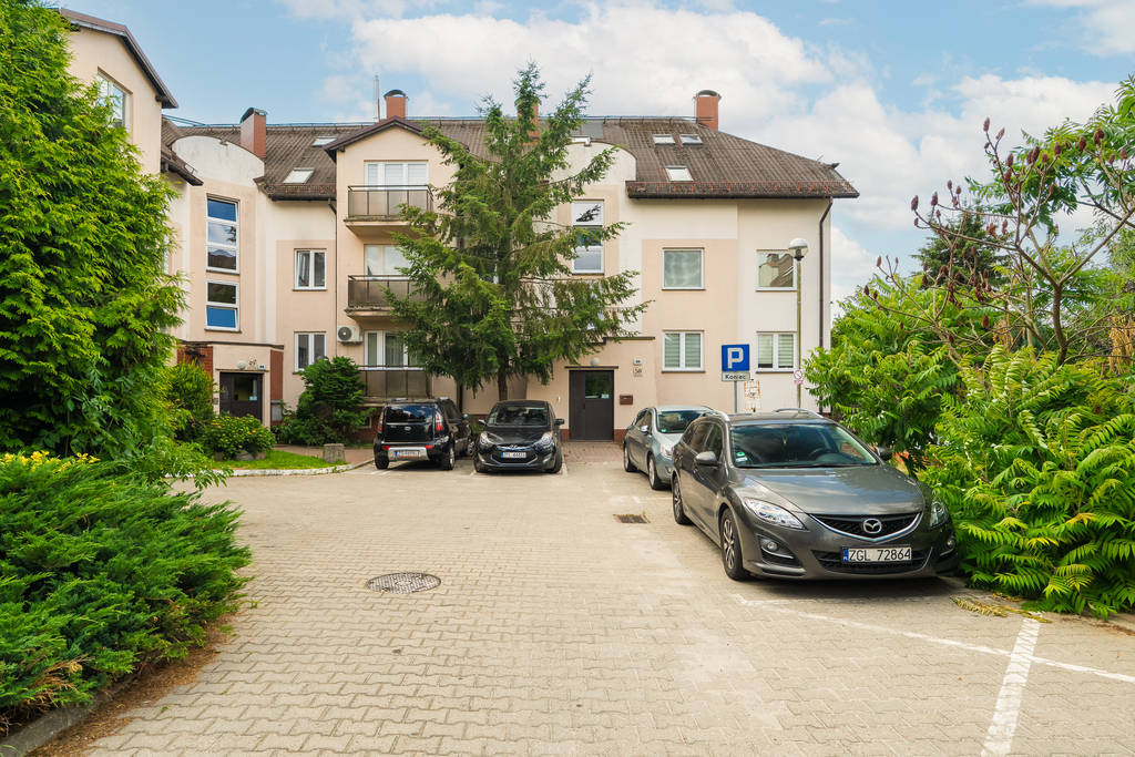 2 pokoje, parter, balkon, os. Kresy I