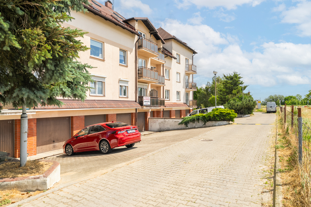 2 pokoje, parter, balkon, os. Kresy I