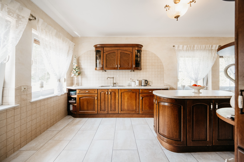 Wyjątkowa rezydencja pod lasem 380m2