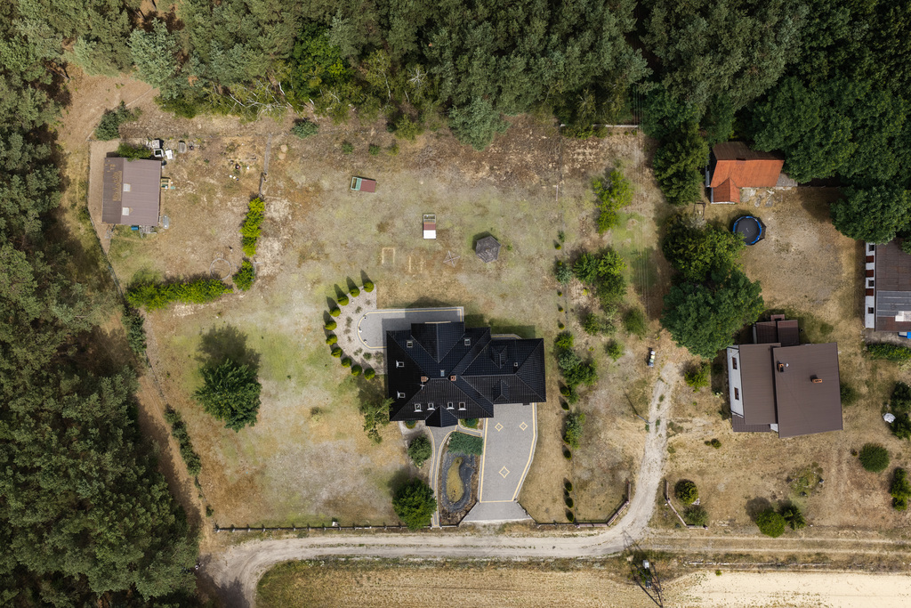 Wyjątkowa rezydencja pod lasem 380m2