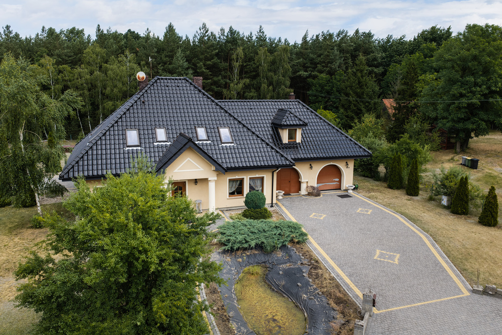 Wyjątkowa rezydencja pod lasem 380m2