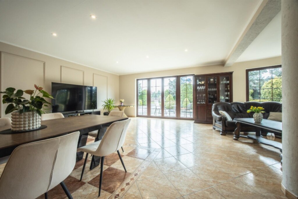Wyjątkowa Rezydencja z Duszą – 386 m² Przestrzeni