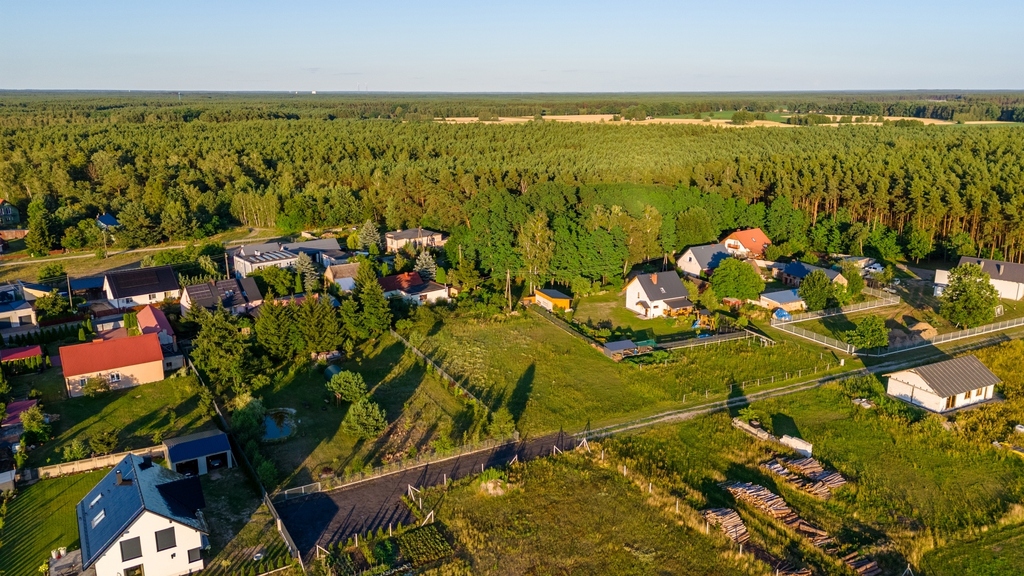 Działka z warunkami zabudowy pod dom – Łomnica