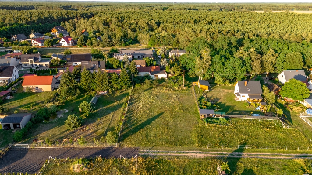 Działka z warunkami zabudowy pod dom – Łomnica