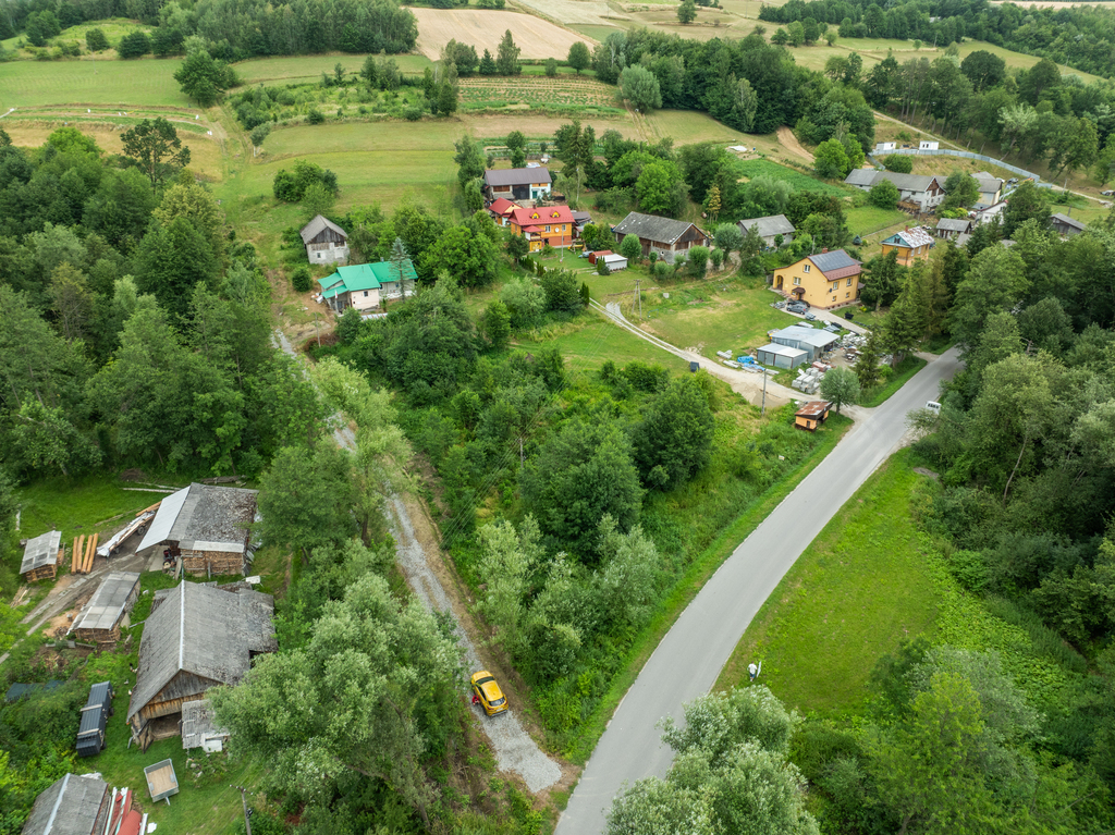 Broniszów - budowlana 22,48 ar z WZ