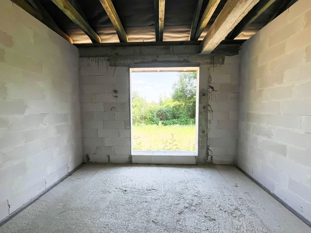Dom parterowy stan surowy-130m2+1121m2 Szewna