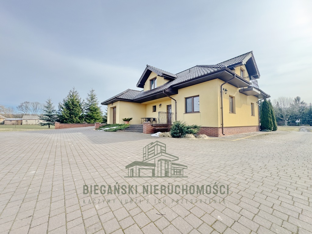 Dom wolnostojący 160m2 Łuszczów Drugi