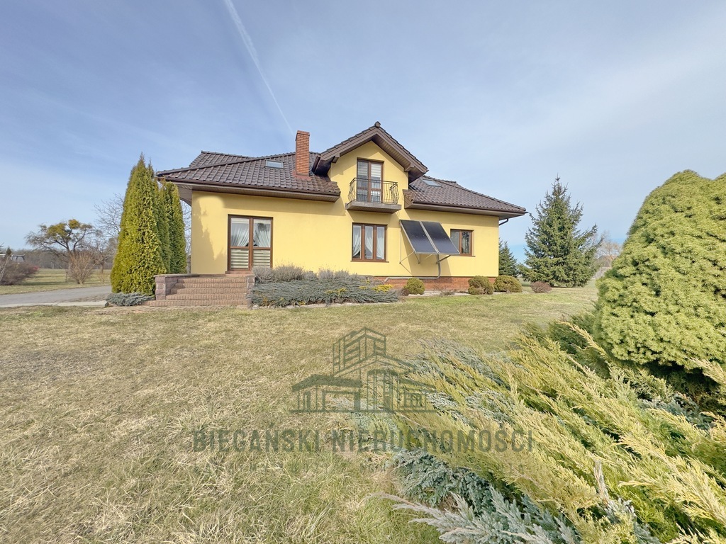 Dom wolnostojący 160m2 Łuszczów Drugi