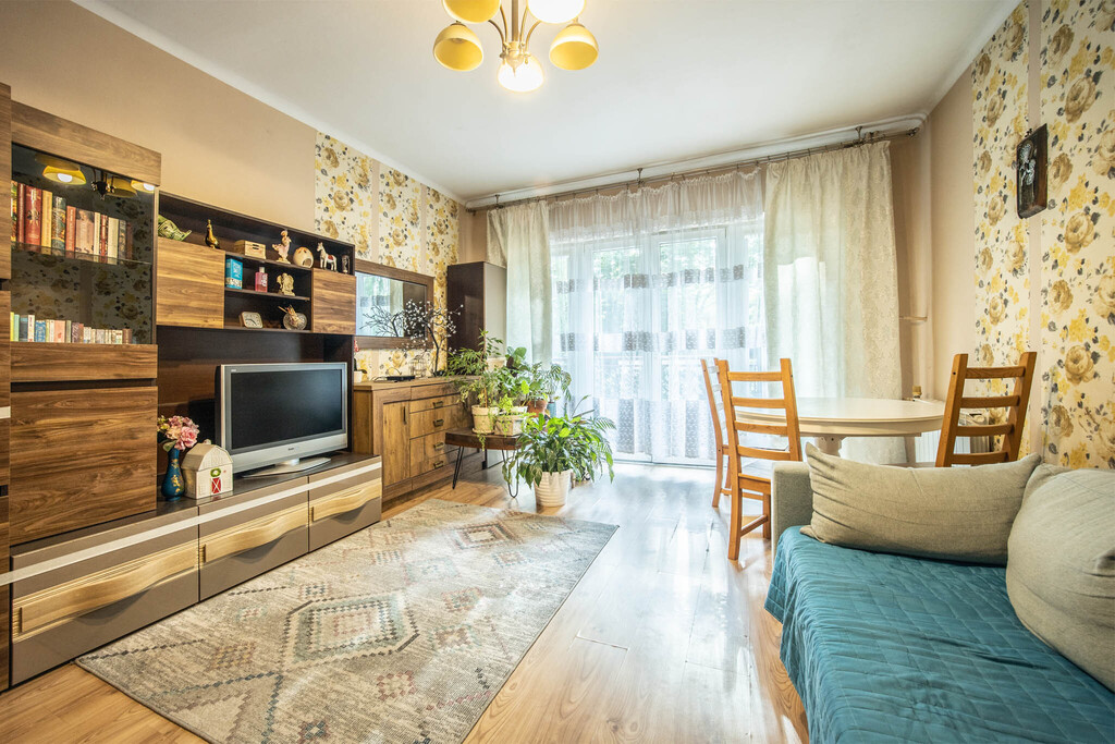 Rozkładowe 54 m² z własnym schronem! Pabianice