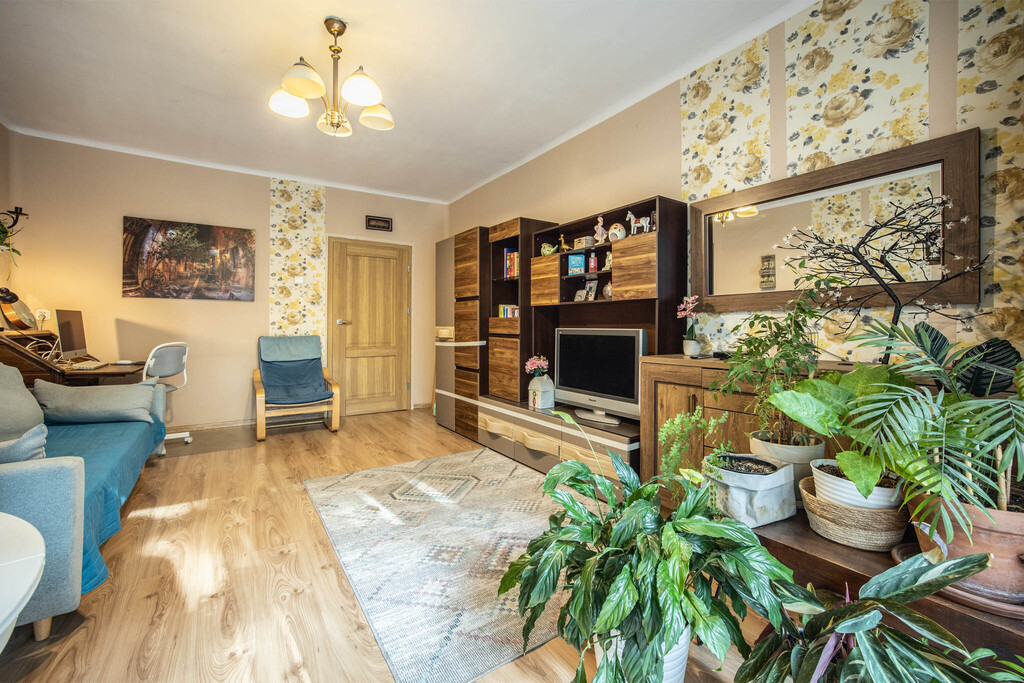 Rozkładowe 54 m² z własnym schronem! Pabianice