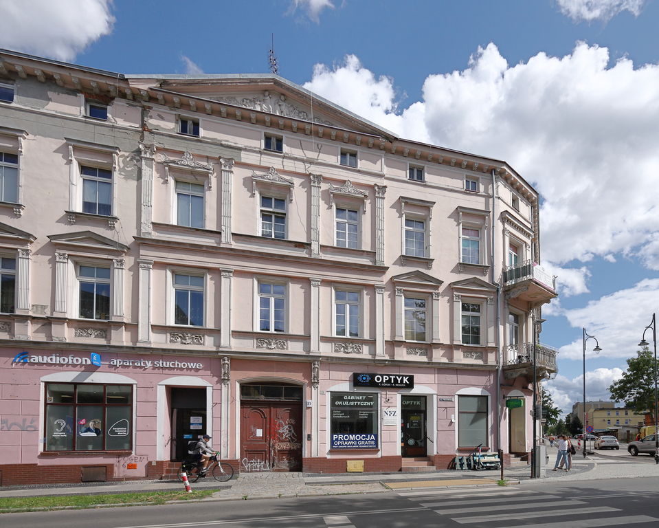 Przestronne mieszkanie 75m2 w centrum Brzegu!