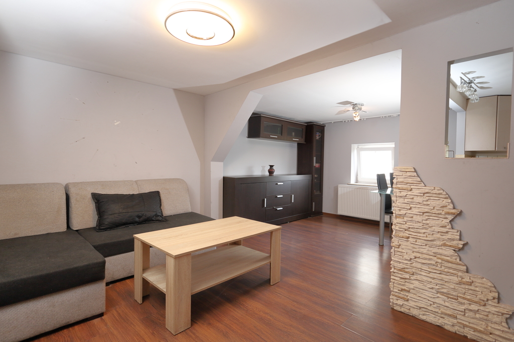 Przestronne mieszkanie 75m2 w centrum Brzegu!