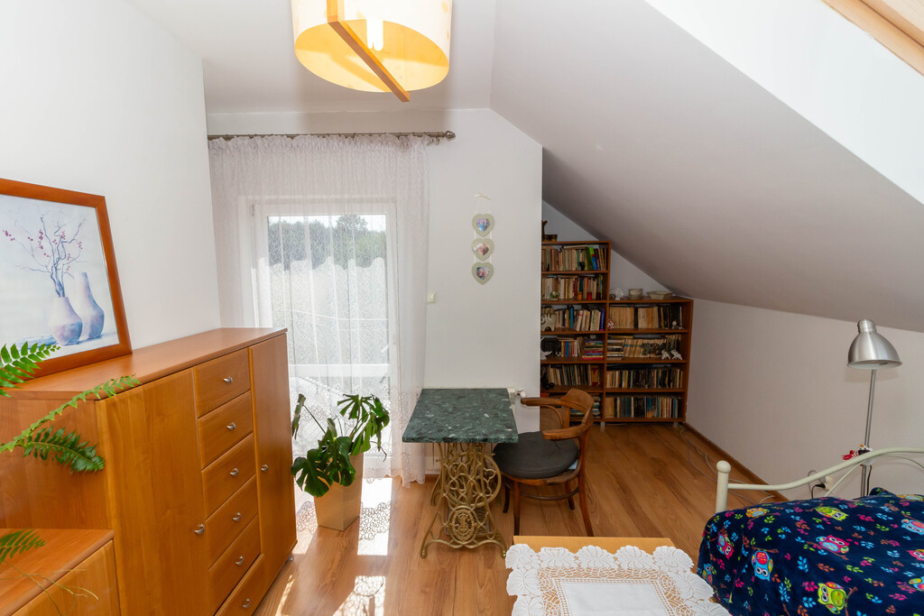 Dom przy lesie 193m2 działka 3050m2 Magonie