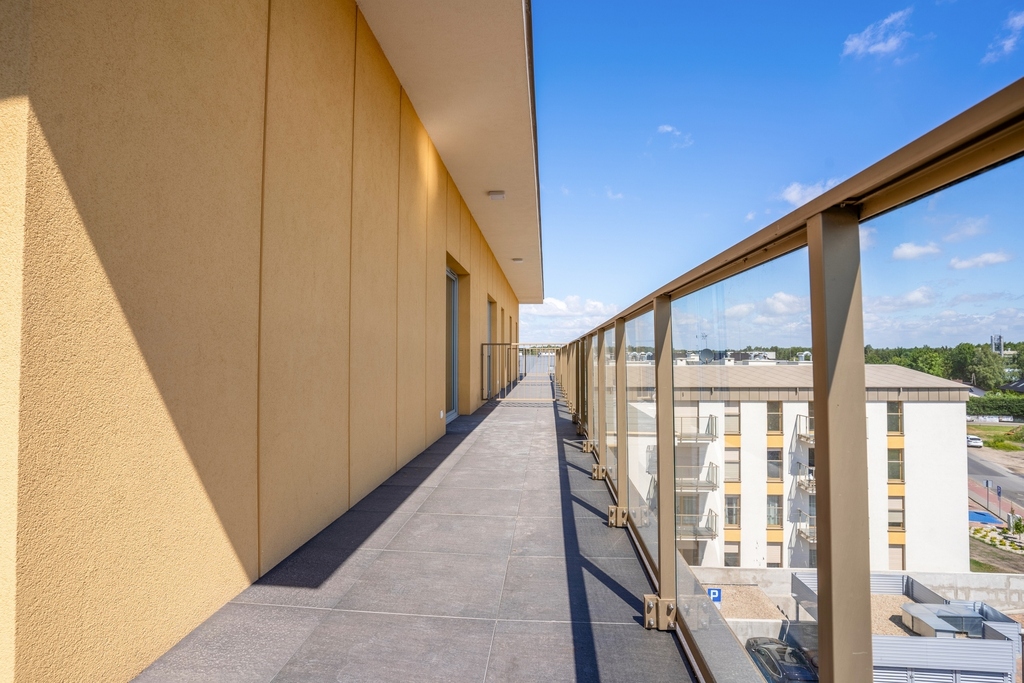 Jasny apartament 64 m3 z garażem. Do negocjacji