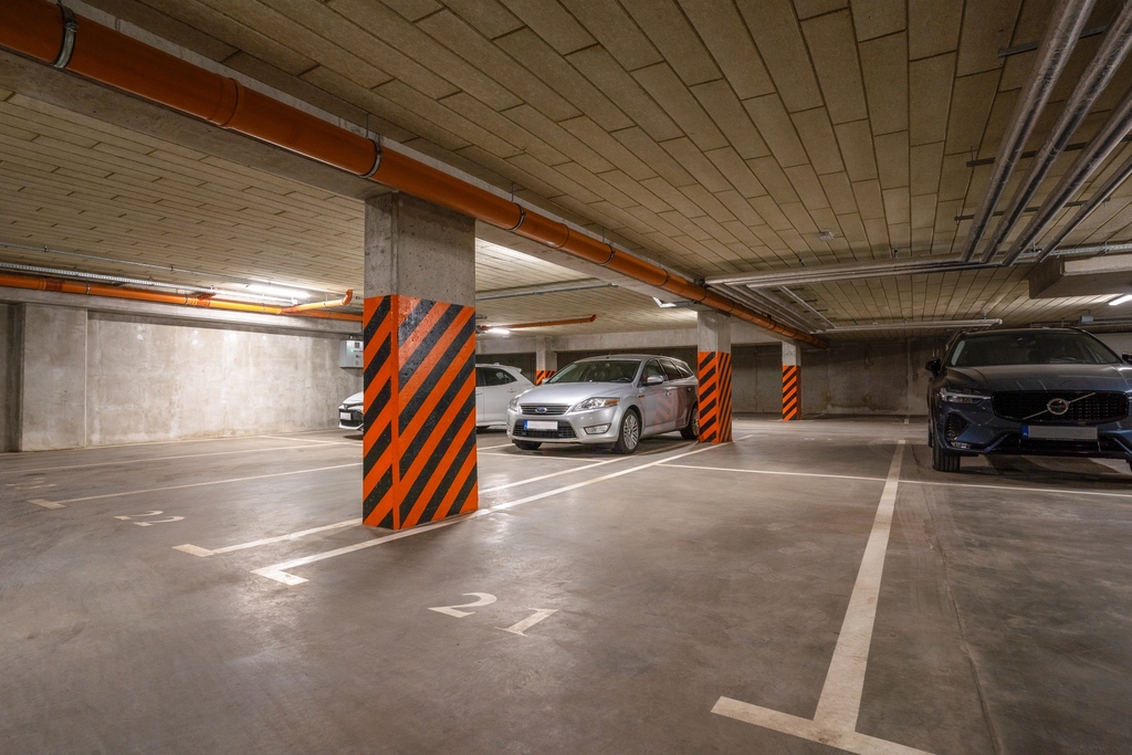 Jasny apartament 64 m3 z garażem. Do negocjacji