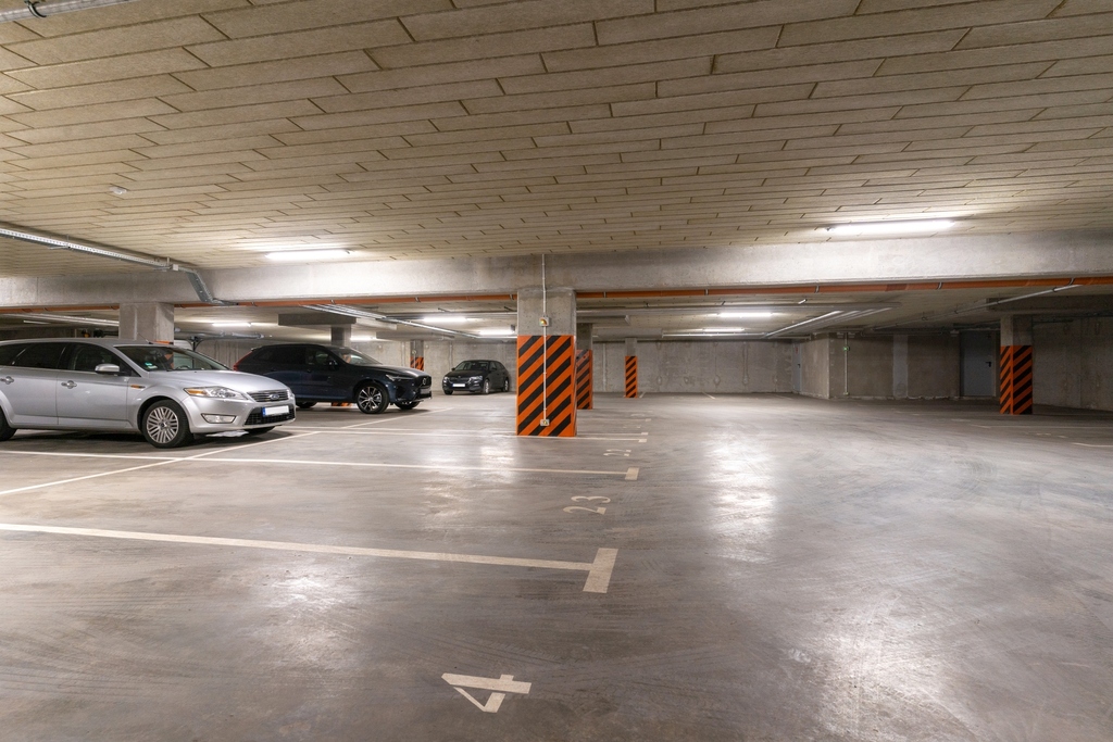Jasny apartament 64 m3 z garażem. Do negocjacji
