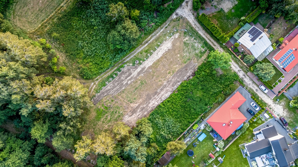 Prestiżowa działka nad jeziorem