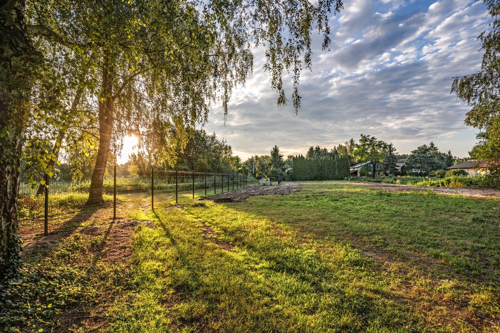 Prestiżowa działka nad jeziorem