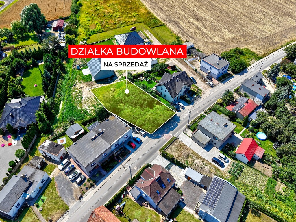 Dopiewiec: Działka 673m² | media | droga | PKP