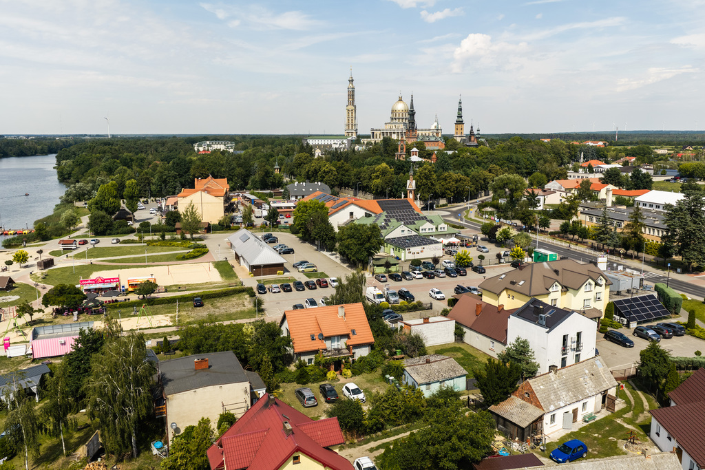 Bezobsługowa działka rekreacyjna 600 m² z domkiem