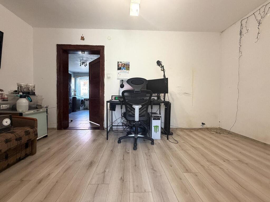 3-pokojowe, do odświerzenia, z ogrodem