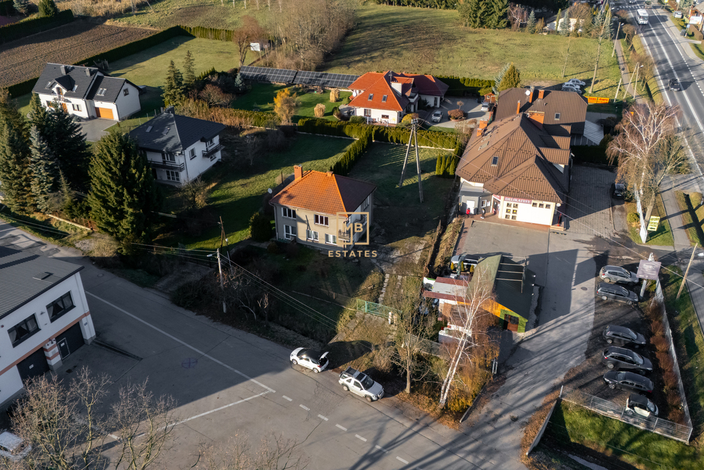 Działka usługowa + mieszkanie w pakiecie
