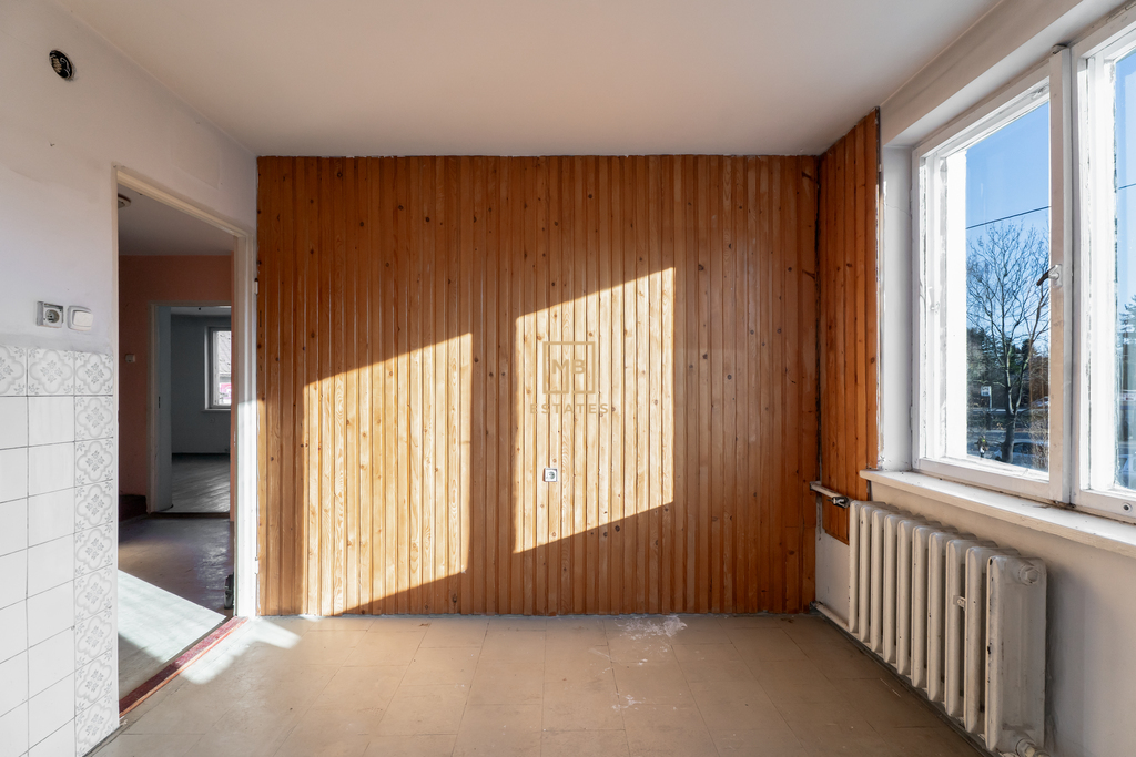 Działka usługowa + mieszkanie w pakiecie