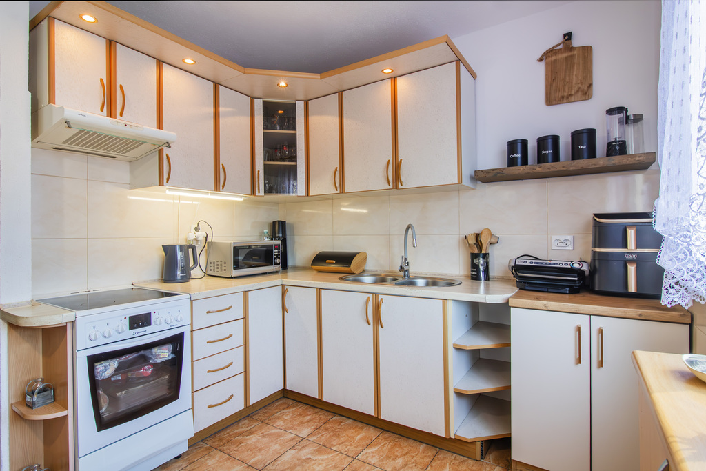REZERWACJA, 3 pok, osobna kuchnia, aż 64 m2