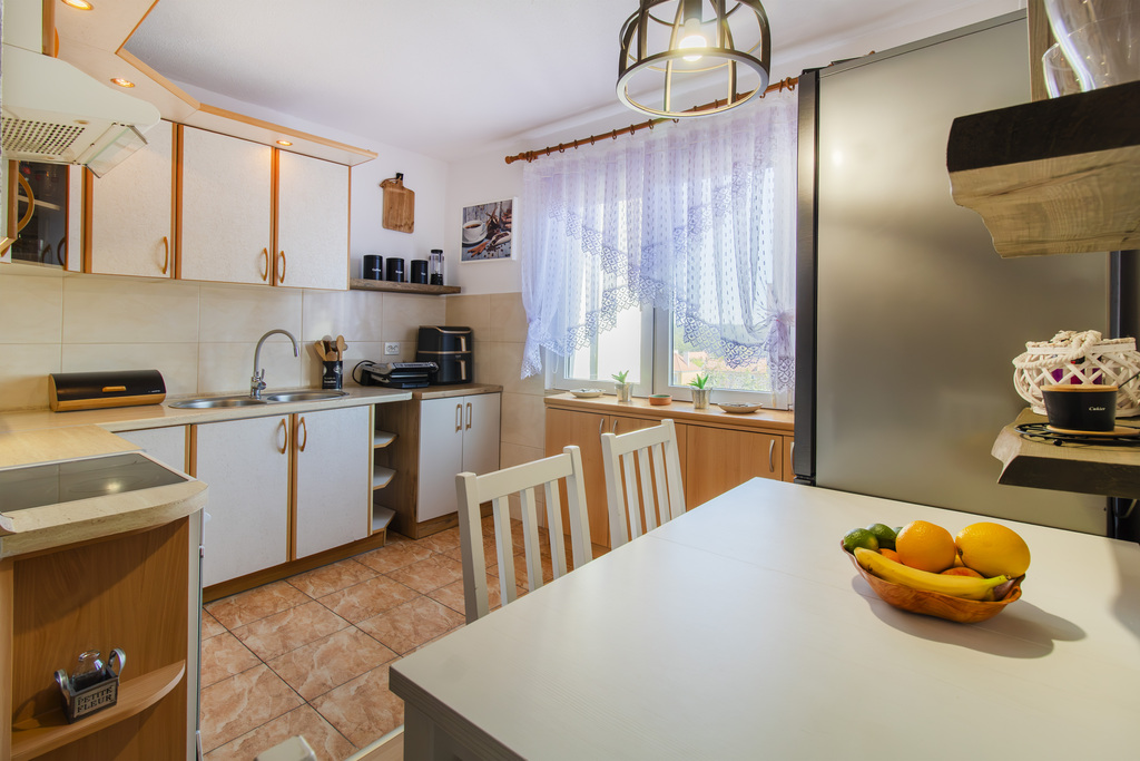 REZERWACJA, 3 pok, osobna kuchnia, aż 64 m2