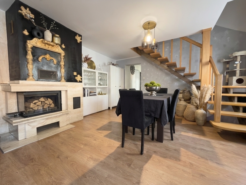 Mościejewo: Zadbany segment 91m² z tarasem