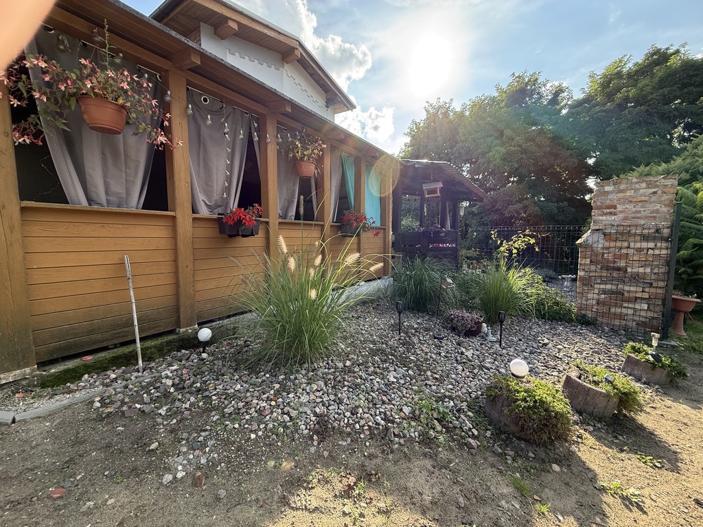Mościejewo: Zadbany segment 91m² z tarasem