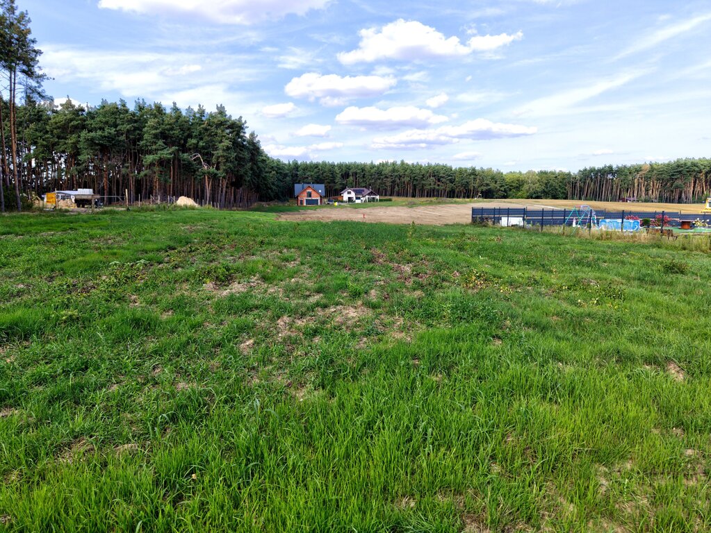 Działka 1298m² Sapowice MPZP media | podział