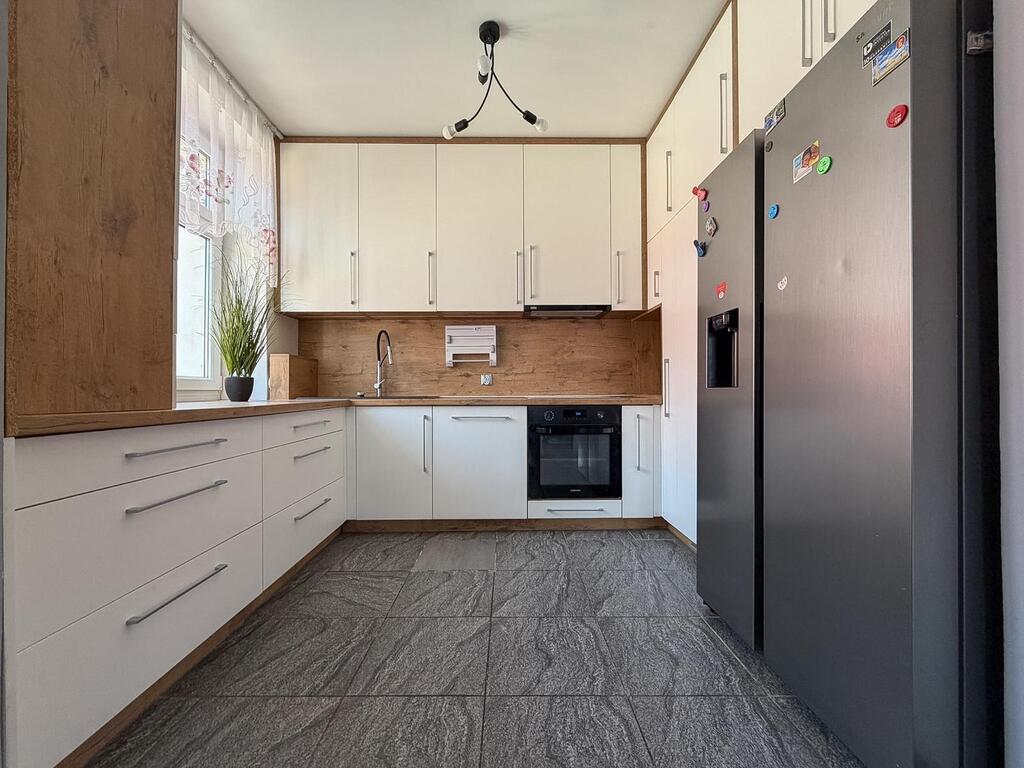 PRZESTRZEŃ  Z DUSZĄ 130M2,  4 POKOJE W KAMIENICY