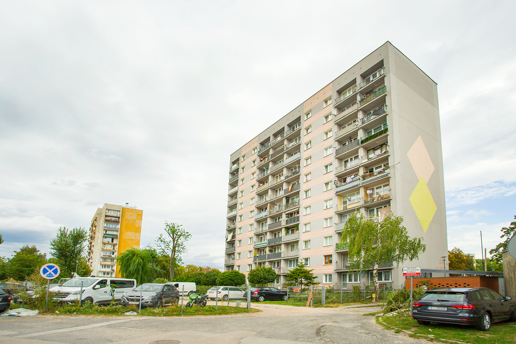 2 pokoje z balkonem oś. Herby ul. Weroniki