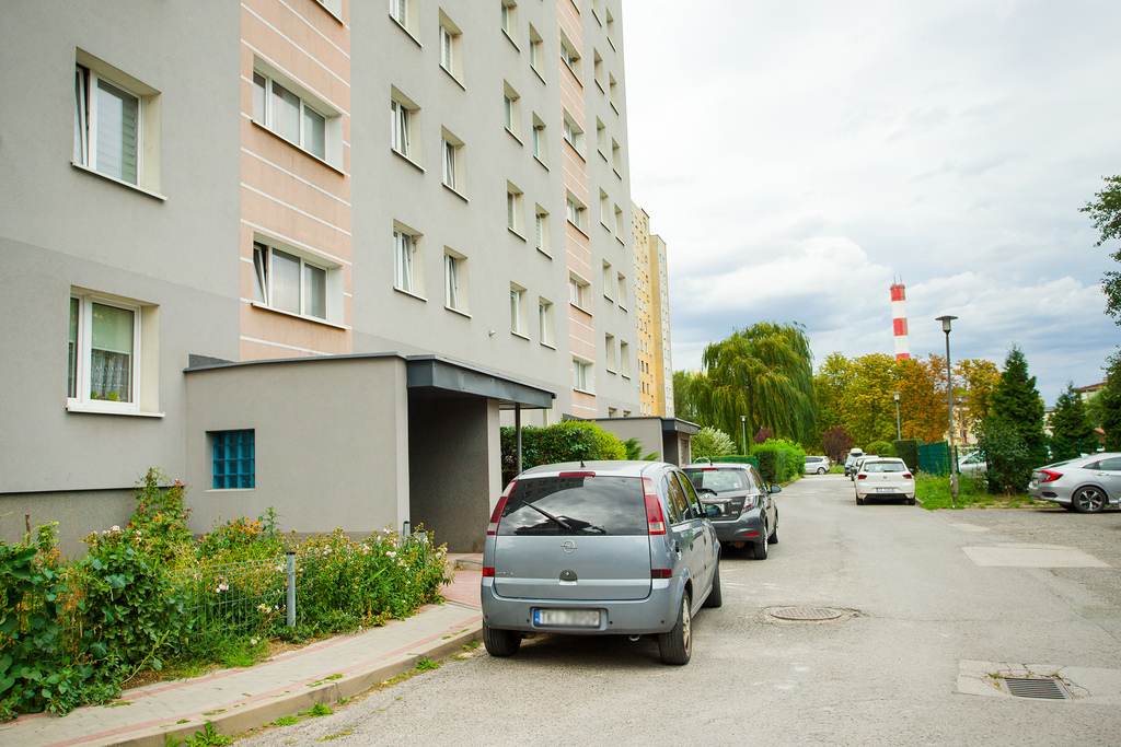 2 pokoje z balkonem oś. Herby ul. Weroniki